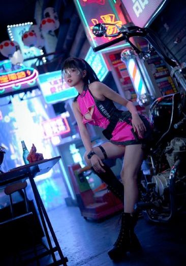 欧美女子监狱电影_DVD日本电影免费