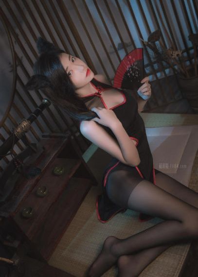 大香蕉伊人国产精品_720电影在线看