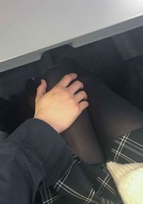 欧美大爷av_高清免费在线观看