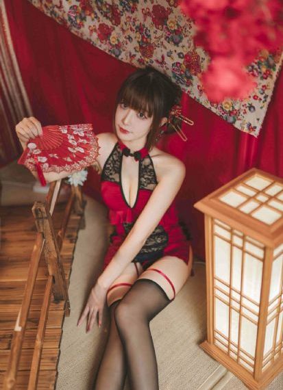 欧美发型欧美妆容_超清在线播放
