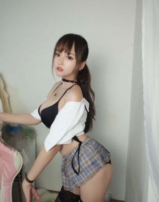 欧美毛衣时尚大片_剧情片日韩电影在线