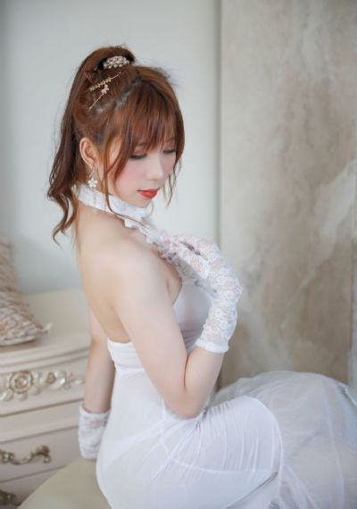 欧美人物油画欣赏_BD国语神马影院手机在线