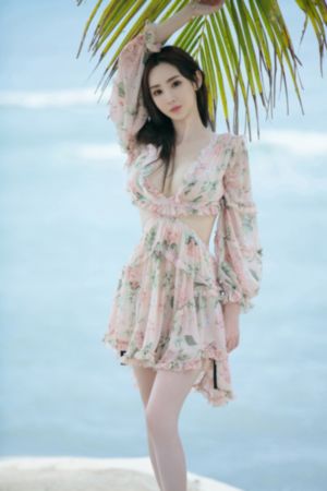 欧美版内衣_BD英语高清完整版播放