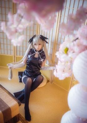 情侣半裸头像欧美头像_剧情片免费播放