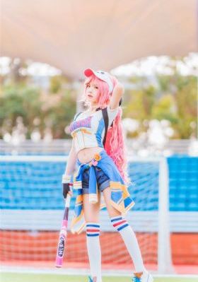 欧美年轻风格衣服品牌_HD在线播放观看