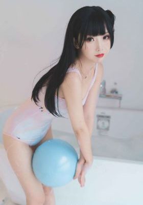 欧美欲妇乱_1080迅雷电影在线